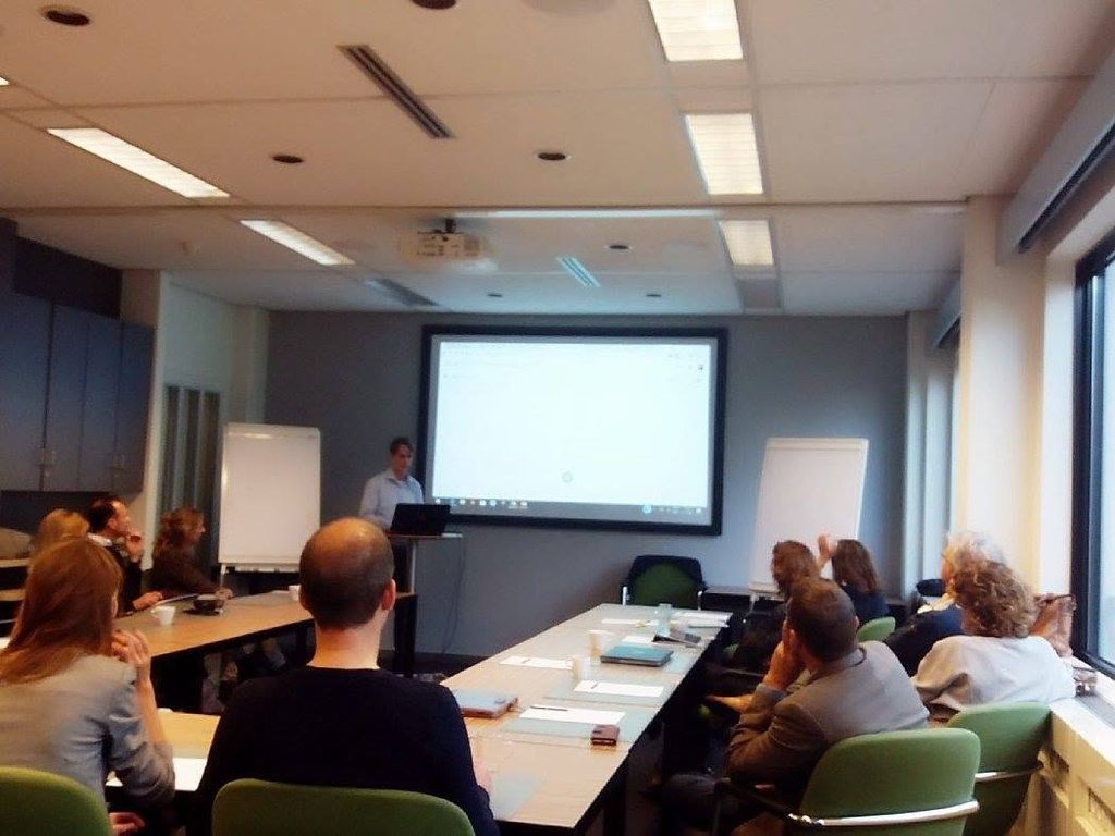Presentatie SEO en Google Vereniging Hogescholen Nederland